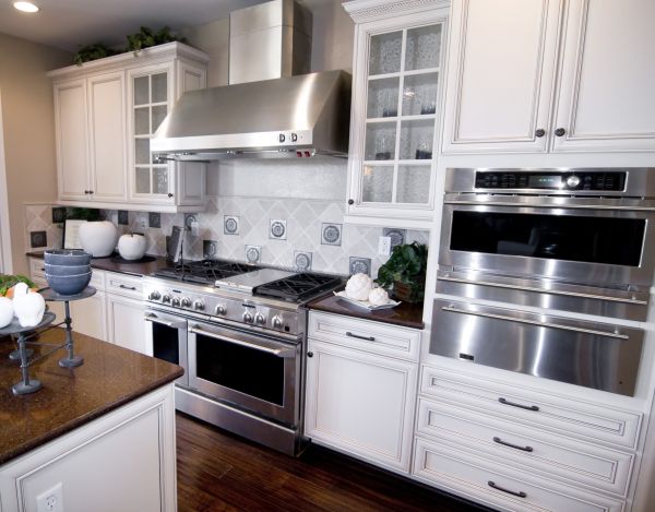 Custom Cabinet Building in Huntsville